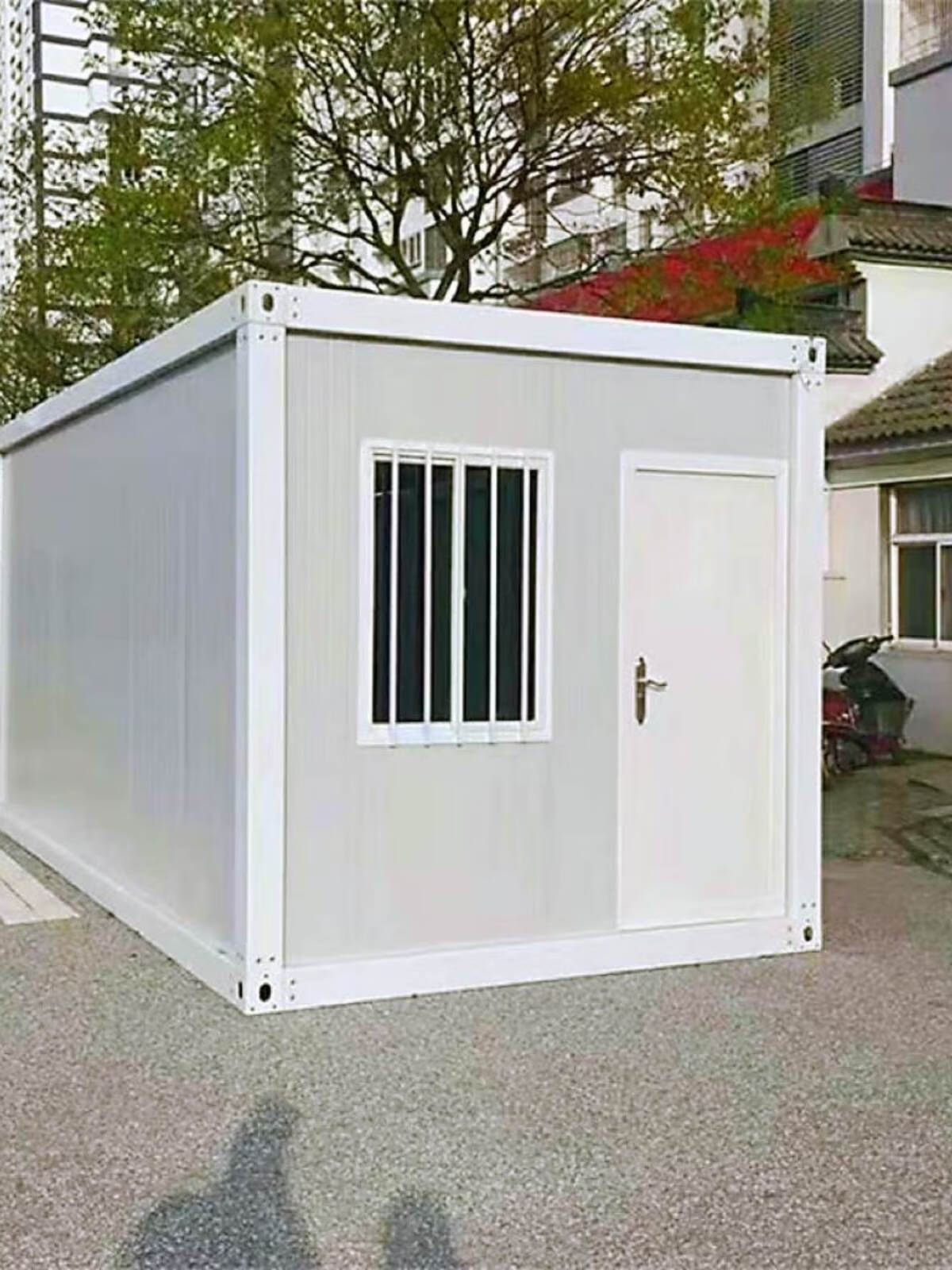 仁聚益集裝箱移動(dòng)房工地住人集裝箱房辦公室戶外活動(dòng)板房可拆卸陽(yáng)光房